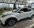 Белый Тойота C-HR EV, объемом двигателя 0 л и пробегом 1 тыс. км за 20900 $, фото 19 на Automoto.ua