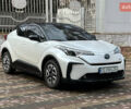 Белый Тойота C-HR EV, объемом двигателя 0 л и пробегом 10 тыс. км за 27800 $, фото 7 на Automoto.ua