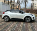 Білий Тойота C-HR EV, об'ємом двигуна 0 л та пробігом 10 тис. км за 27800 $, фото 11 на Automoto.ua