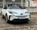 Білий Тойота C-HR EV, об'ємом двигуна 0 л та пробігом 10 тис. км за 27800 $, фото 6 на Automoto.ua