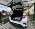 Белый Тойота C-HR EV, объемом двигателя 0 л и пробегом 1 тыс. км за 20900 $, фото 12 на Automoto.ua