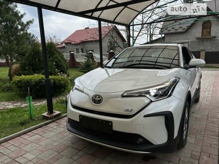 Тойота C-HR EV 2022 в Новояворовск на Automoto.ua Белый Тойота C-HR EV, объемом двигателя 0 л и пробегом 1 тыс. км за 20900 $, фото 1 на Automoto.ua