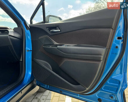Синій Тойота C-HR EV, об'ємом двигуна 0 л та пробігом 25 тис. км за 17999 $, фото 41 на Automoto.ua