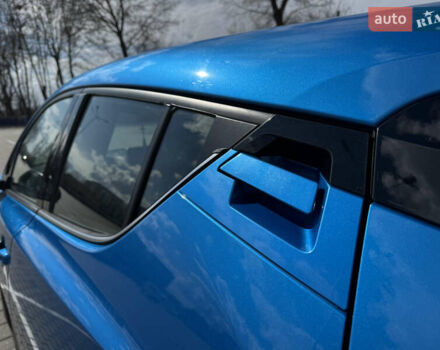 Синий Тойота C-HR EV, объемом двигателя 0 л и пробегом 22 тыс. км за 17999 $, фото 27 на Automoto.ua