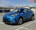 Синий Тойота C-HR EV, объемом двигателя 0 л и пробегом 22 тыс. км за 17999 $, фото 1 на Automoto.ua