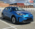 Синий Тойота C-HR EV, объемом двигателя 0 л и пробегом 22 тыс. км за 17999 $, фото 3 на Automoto.ua
