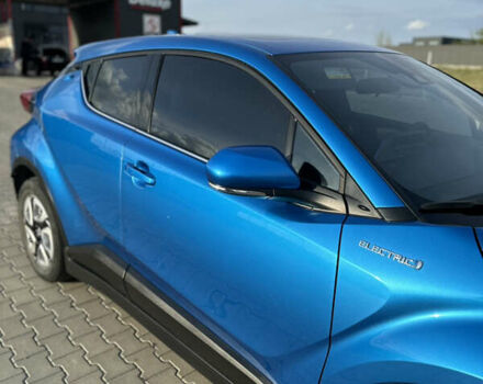 Синий Тойота C-HR EV, объемом двигателя 0 л и пробегом 55 тыс. км за 21800 $, фото 14 на Automoto.ua