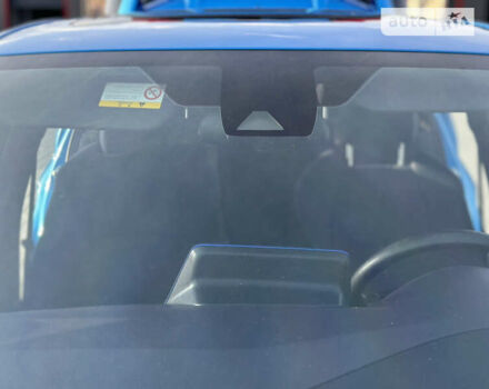 Синий Тойота C-HR EV, объемом двигателя 0 л и пробегом 55 тыс. км за 21800 $, фото 30 на Automoto.ua