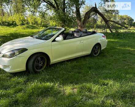 Белый Тойота Camry Solara, объемом двигателя 3.3 л и пробегом 400 тыс. км за 6300 $, фото 11 на Automoto.ua