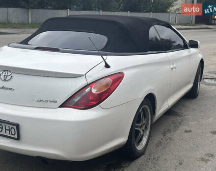 Белый Тойота Camry Solara, объемом двигателя 3.3 л и пробегом 298 тыс. км за 6400 $, фото 4 на Automoto.ua