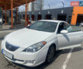 Белый Тойота Camry Solara, объемом двигателя 2.4 л и пробегом 290 тыс. км за 6000 $, фото 1 на Automoto.ua