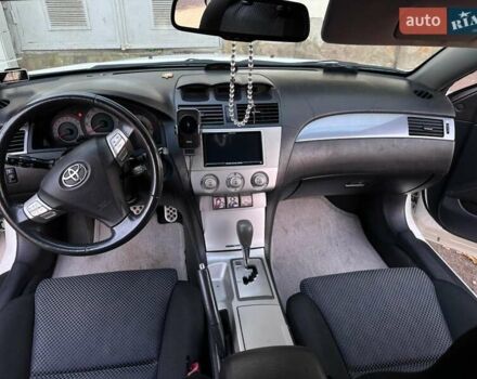 Белый Тойота Camry Solara, объемом двигателя 3.3 л и пробегом 92 тыс. км за 9000 $, фото 8 на Automoto.ua