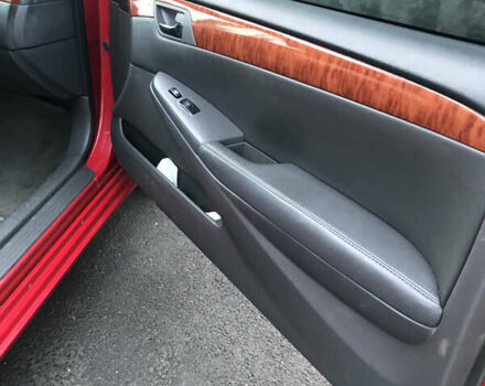 Красный Тойота Camry Solara, объемом двигателя 3.3 л и пробегом 186 тыс. км за 8500 $, фото 10 на Automoto.ua