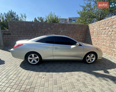 Серый Тойота Camry Solara, объемом двигателя 3.3 л и пробегом 208 тыс. км за 8000 $, фото 6 на Automoto.ua