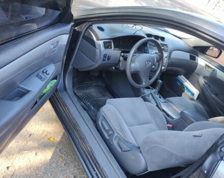 Серый Тойота Camry Solara, объемом двигателя 2.4 л и пробегом 196 тыс. км за 6300 $, фото 4 на Automoto.ua