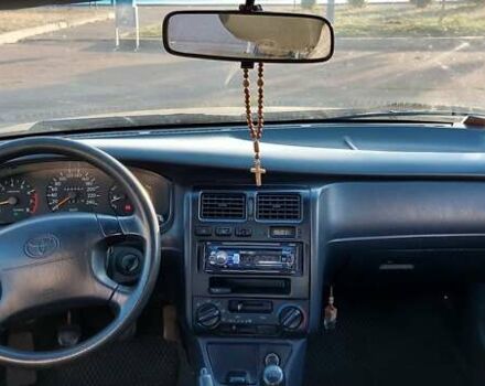 Черный Тойота Carina E, объемом двигателя 1.8 л и пробегом 443 тыс. км за 4000 $, фото 6 на Automoto.ua