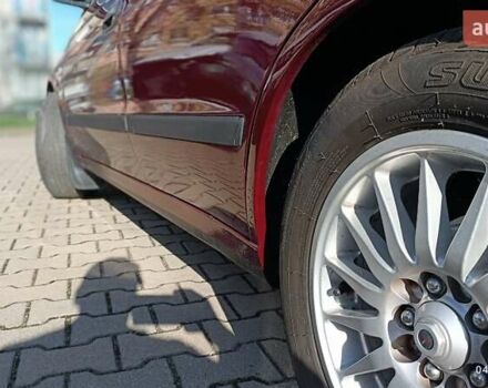 Червоний Тойота Carina E, об'ємом двигуна 2 л та пробігом 260 тис. км за 4500 $, фото 8 на Automoto.ua