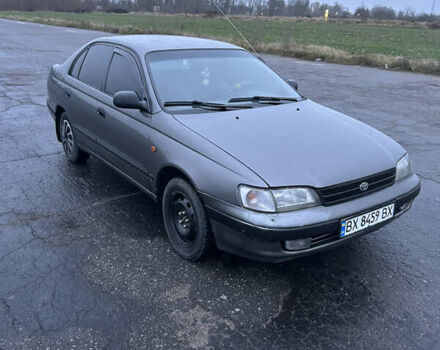 Сірий Тойота Carina E, об'ємом двигуна 2 л та пробігом 450 тис. км за 3000 $, фото 3 на Automoto.ua