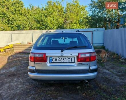 Сірий Тойота Carina E, об'ємом двигуна 1.8 л та пробігом 256 тис. км за 2850 $, фото 8 на Automoto.ua