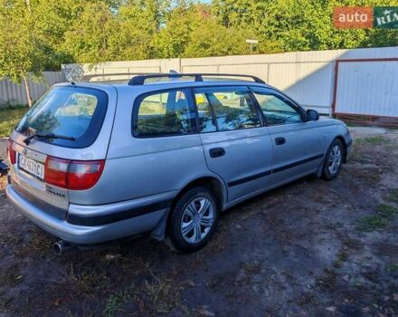 Сірий Тойота Carina E, об'ємом двигуна 1.8 л та пробігом 256 тис. км за 2850 $, фото 6 на Automoto.ua