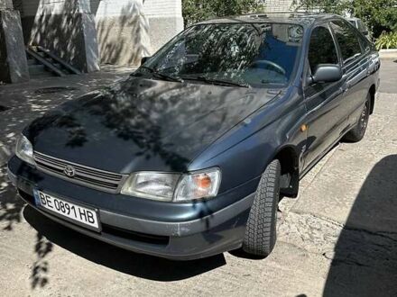 Тойота Carina E 1993 у Южноукраинске на Automoto.ua Сірий Тойота Carina E, об'ємом двигуна 2 л та пробігом 265 тис. км за 3200 $, фото 1 на Automoto.ua