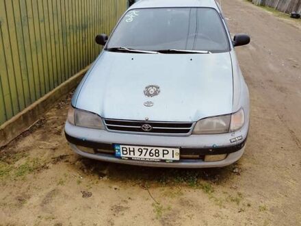 Серый Тойота Carina E, объемом двигателя 1.6 л и пробегом 380 тыс. км за 2300 $, фото 1 на Automoto.ua