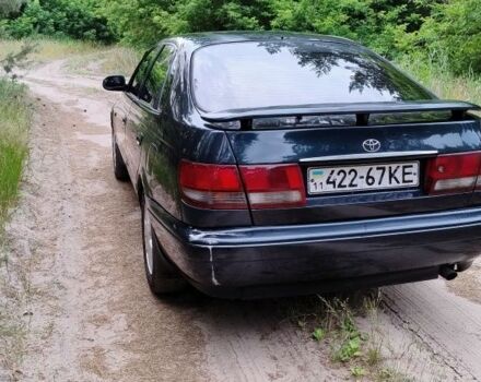 Тойота Carina E 1993 у Чернівцях на Automoto.ua Зелений Тойота Carina E, об'ємом двигуна 2 л та пробігом 290 тис. км за 2400 $, фото 4 на Automoto.ua