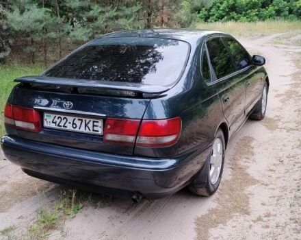 Тойота Carina E 1993 у Чернівцях на Automoto.ua Зелений Тойота Carina E, об'ємом двигуна 2 л та пробігом 290 тис. км за 2400 $, фото 3 на Automoto.ua