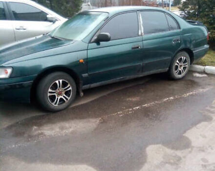 Зеленый Тойота Carina E, объемом двигателя 1.6 л и пробегом 180 тыс. км за 2099 $, фото 2 на Automoto.ua