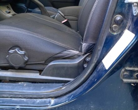 Зелений Тойота Carina E, об'ємом двигуна 1.8 л та пробігом 278 тис. км за 3000 $, фото 8 на Automoto.ua