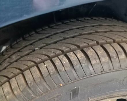 Зелений Тойота Carina E, об'ємом двигуна 1.8 л та пробігом 278 тис. км за 3000 $, фото 2 на Automoto.ua