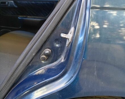 Зелений Тойота Carina E, об'ємом двигуна 1.8 л та пробігом 278 тис. км за 3000 $, фото 11 на Automoto.ua