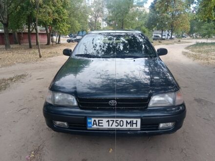 Тойота Carina E 1993 в Днепре (Днепропетровске) на Automoto.ua Зеленый Тойота Carina E, объемом двигателя 1.6 л и пробегом 450 тыс. км за 2000 $, фото 1 на Automoto.ua