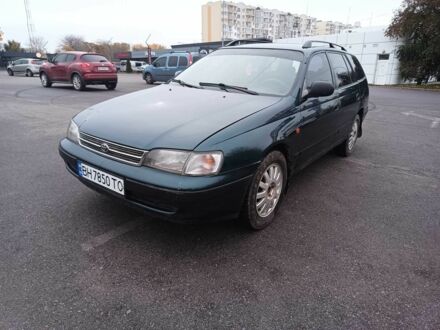 Тойота Carina E 1993 у Одесі на Automoto.ua Зелений Тойота Carina E, об'ємом двигуна 1.6 л та пробігом 290 тис. км за 2300 $, фото 1 на Automoto.ua