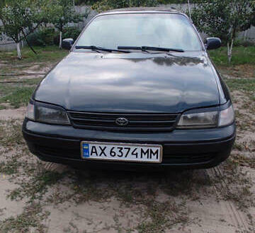 Зеленый Тойота Carina E, объемом двигателя 1.6 л и пробегом 565 тыс. км за 2200 $, фото 1 на Automoto.ua