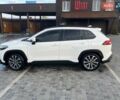 Белый Тойота Corolla Cross, объемом двигателя 2 л и пробегом 56 тыс. км за 33300 $, фото 7 на Automoto.ua