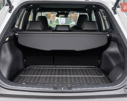 Белый Тойота Corolla Cross, объемом двигателя 2 л и пробегом 31 тыс. км за 35157 $, фото 10 на Automoto.ua