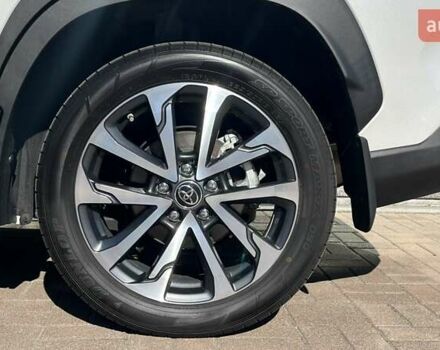 Белый Тойота Corolla Cross, объемом двигателя 2 л и пробегом 17 тыс. км за 36749 $, фото 14 на Automoto.ua