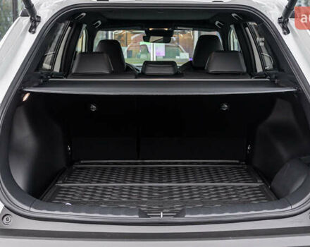 Белый Тойота Corolla Cross, объемом двигателя 2 л и пробегом 31 тыс. км за 35157 $, фото 9 на Automoto.ua