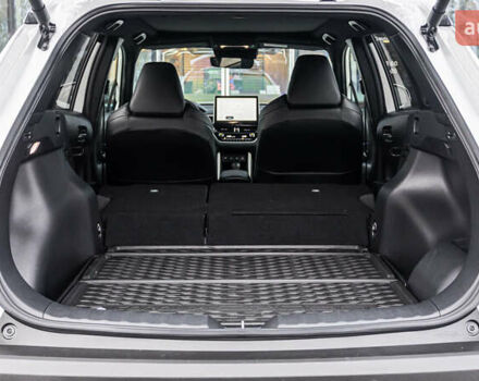 Белый Тойота Corolla Cross, объемом двигателя 2 л и пробегом 31 тыс. км за 35157 $, фото 11 на Automoto.ua