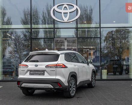 Белый Тойота Corolla Cross, объемом двигателя 2 л и пробегом 31 тыс. км за 35157 $, фото 19 на Automoto.ua