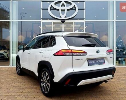 Белый Тойота Corolla Cross, объемом двигателя 1.99 л и пробегом 17 тыс. км за 36686 $, фото 1 на Automoto.ua