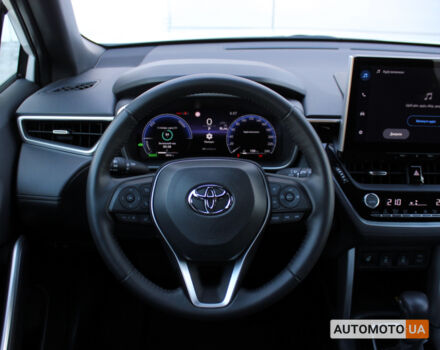 Белый Тойота Corolla Cross, объемом двигателя 2 л и пробегом 2 тыс. км за 38661 $, фото 16 на Automoto.ua