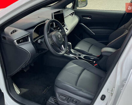 Белый Тойота Corolla Cross, объемом двигателя 2 л и пробегом 1 тыс. км за 39045 $, фото 11 на Automoto.ua