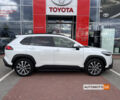 Белый Тойота Corolla Cross, объемом двигателя 2 л и пробегом 3 тыс. км за 39103 $, фото 1 на Automoto.ua