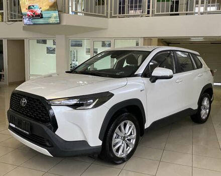 Белый Тойота Corolla Cross, объемом двигателя 2 л и пробегом 1 тыс. км за 28499 $, фото 4 на Automoto.ua
