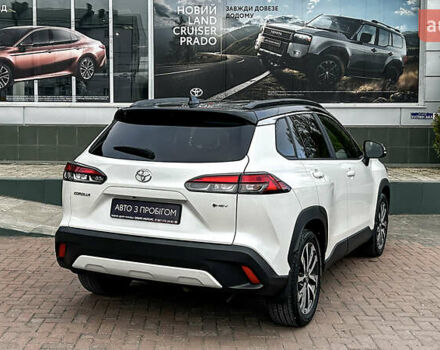 Белый Тойота Corolla Cross, объемом двигателя 1.99 л и пробегом 6 тыс. км за 34991 $, фото 6 на Automoto.ua