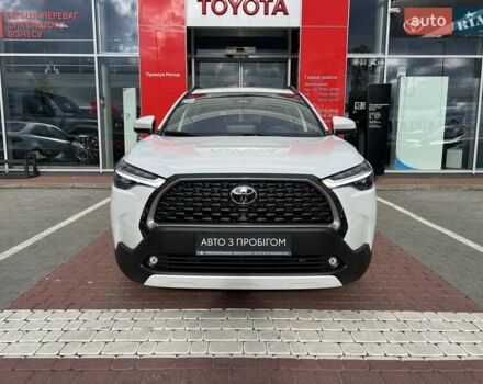 Белый Тойота Corolla Cross, объемом двигателя 2 л и пробегом 3 тыс. км за 39037 $, фото 1 на Automoto.ua