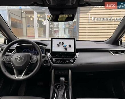 Білий Тойота Corolla Cross, об'ємом двигуна 2 л та пробігом 2 тис. км за 39378 $, фото 12 на Automoto.ua