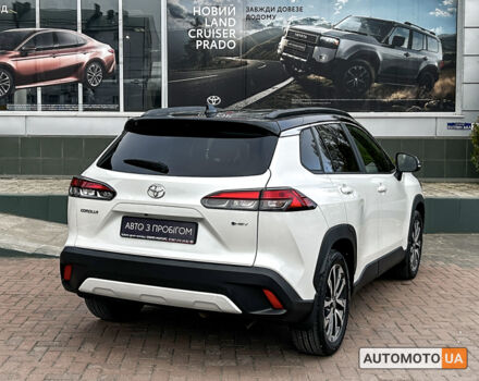 Белый Тойота Corolla Cross, объемом двигателя 2 л и пробегом 6 тыс. км за 35000 $, фото 6 на Automoto.ua